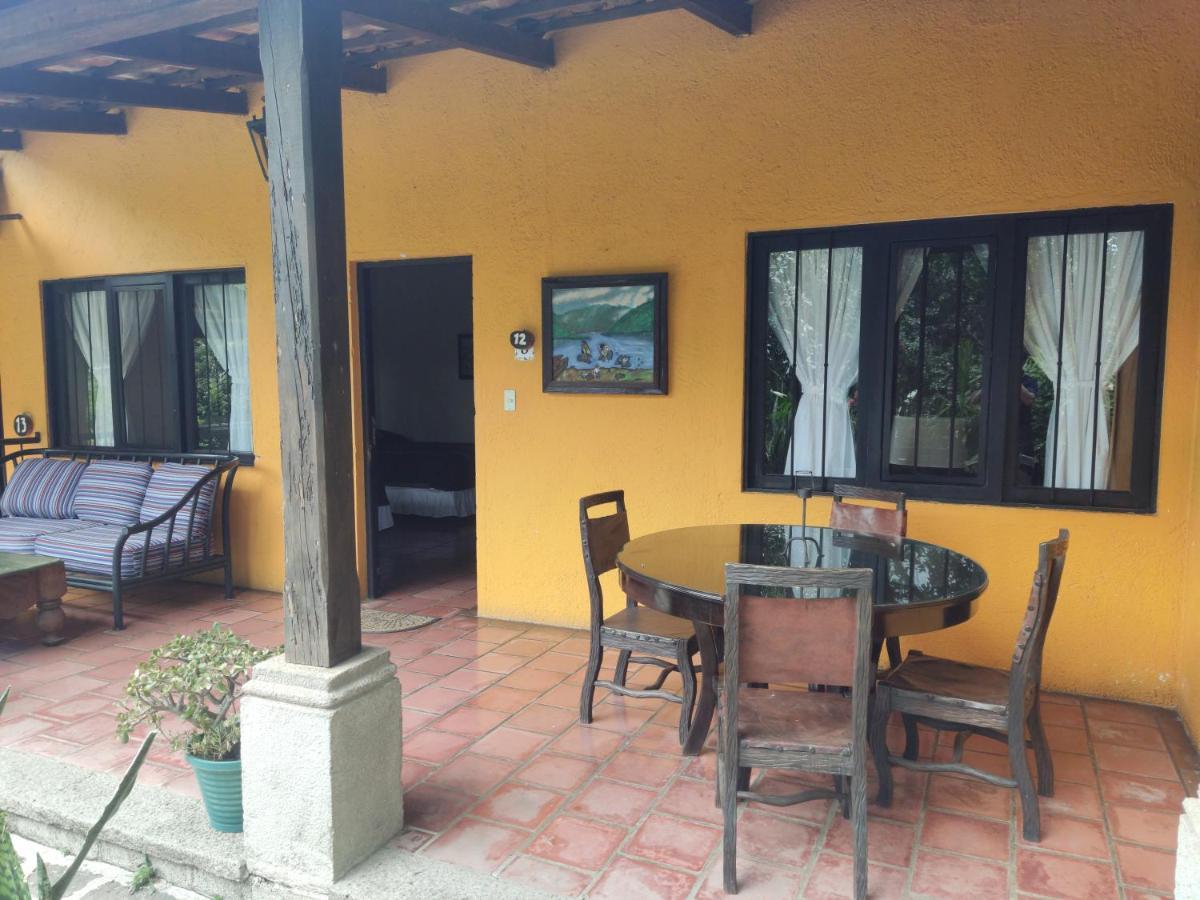 Hotel Toliman San Lucas Tolimán 外观 照片
