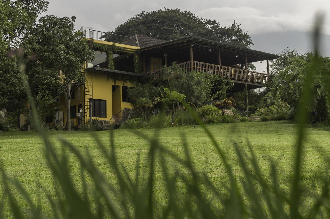 Hotel Toliman San Lucas Tolimán 外观 照片
